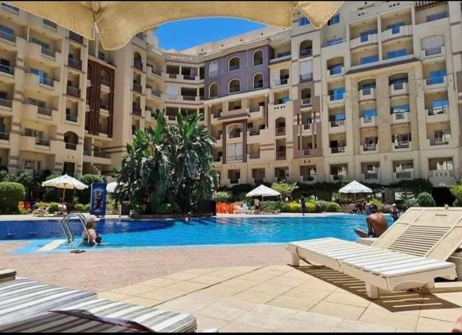 Sunny Studio With 3 Swimming Pools Florenza Hurghada Exterior photo